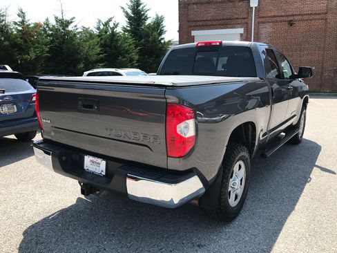 Used 2016 Toyota Tundra SR5 AWD/4WD image 7