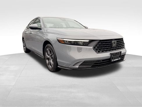 New 2026 Honda Accord EX-L image 2
