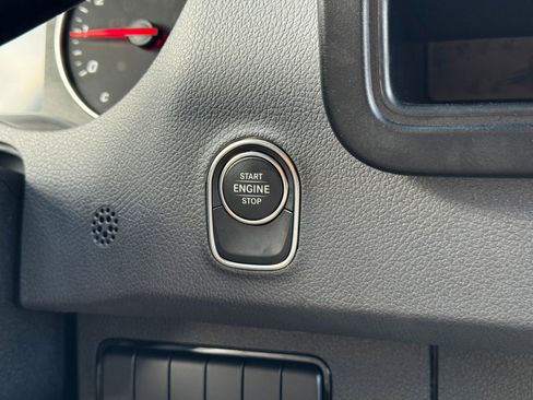 Used 2023 Mercedes-Benz Sprinter 1500 image 22