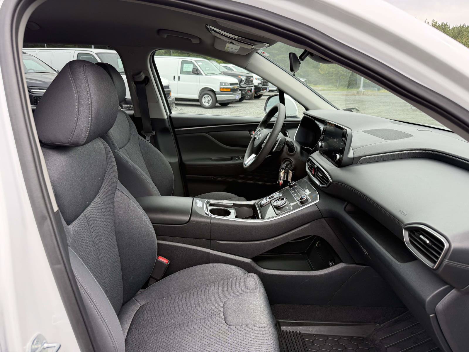 Used 2023 Hyundai Santa Fe SE AWD/4WD image 14