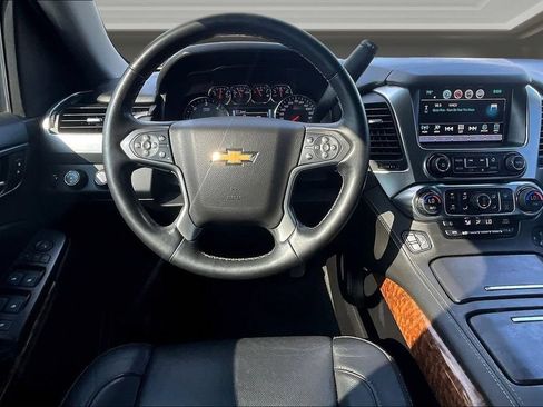 Used 2020 Chevrolet Tahoe Premier AWD/4WD image 8