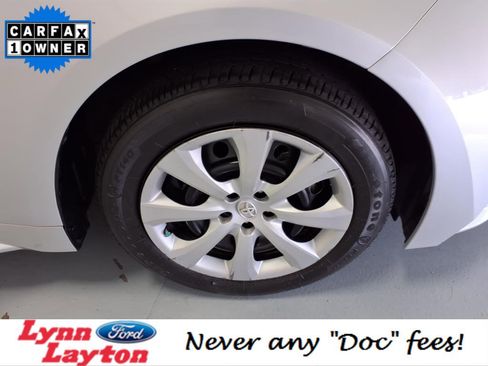 Used 2023 Toyota Corolla LE image 9