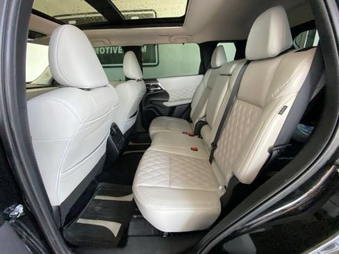 Used 2024 Mitsubishi Outlander SEL FWD image 22