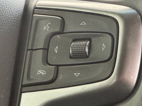 Used 2022 Chevrolet Silverado 1500 RST w/ Convenience Package II AWD/4WD image 16