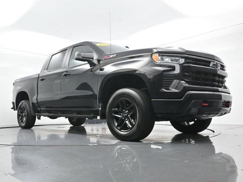 Used 2024 Chevrolet Silverado 1500 LT Trail Boss AWD/4WD image 44
