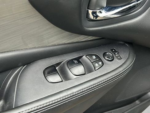 Used 2018 Nissan Murano S w/ Cargo Package image 24