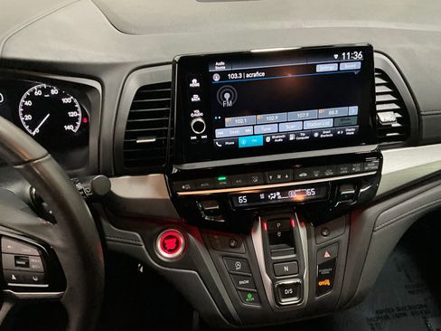 Used 2025 Honda Odyssey Sport-L image 7