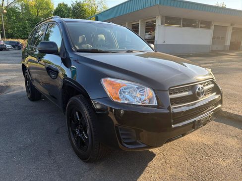Used 2012 Toyota RAV4 4WD w/ Value Pkg image 3