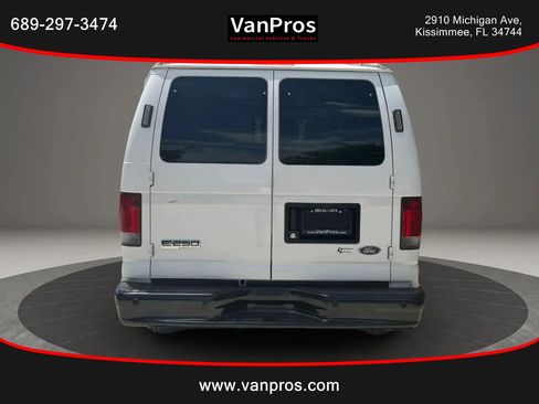 Used 2010 Ford E-250 and Econoline 250 RWD image 4