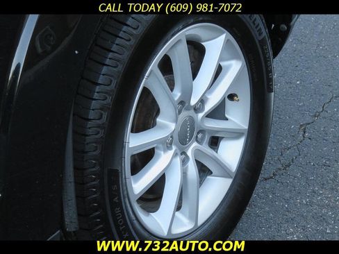 Used 2015 Dodge Journey SXT w/ Flexible Seating Group image 31