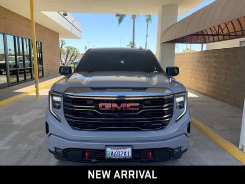 Used 2024 GMC Sierra 1500 AT4 w/ AT4 Premium Package AWD/4WD image 2