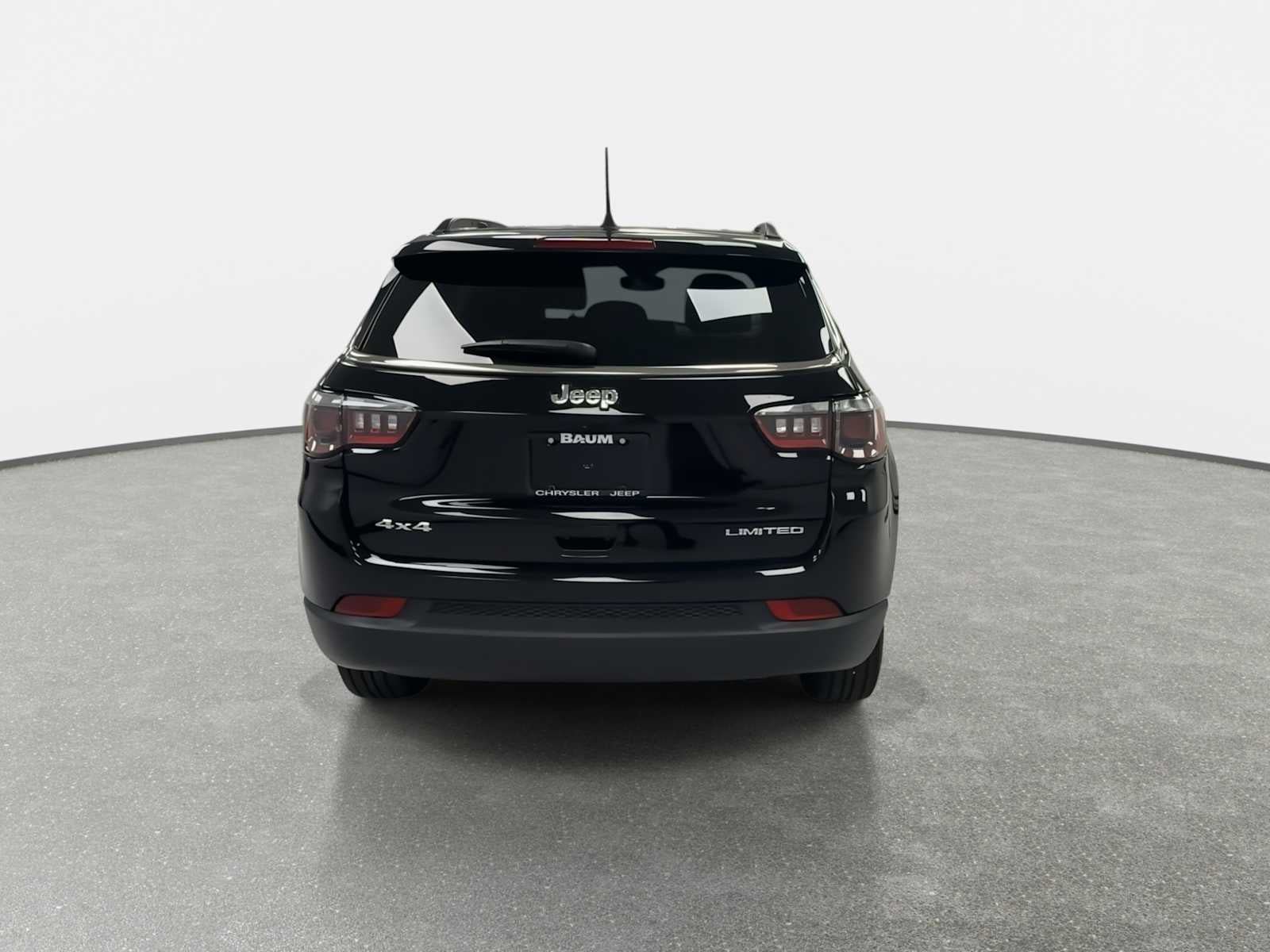 Used 2025 Jeep Compass Limited AWD/4WD image 8