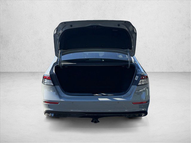 Used 2025 Honda Accord Touring image 6