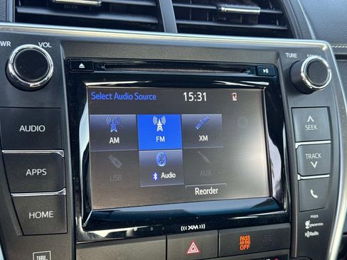 Used 2017 Toyota Camry XLE w/ Convenience Package image 13