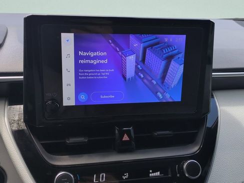 Certified 2024 Toyota Corolla SE image 17