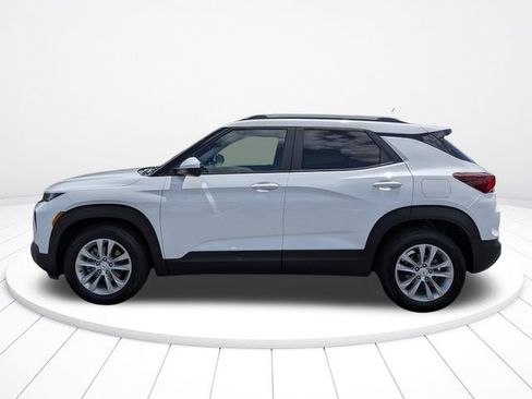 Used 2023 Chevrolet TrailBlazer LT FWD image 6