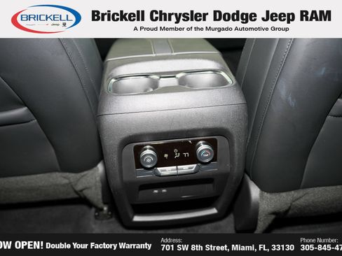Used 2025 Buick Enclave Preferred FWD image 25