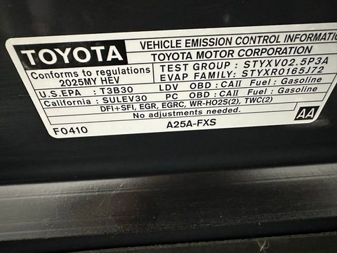 Used 2025 Toyota Camry XSE image 72