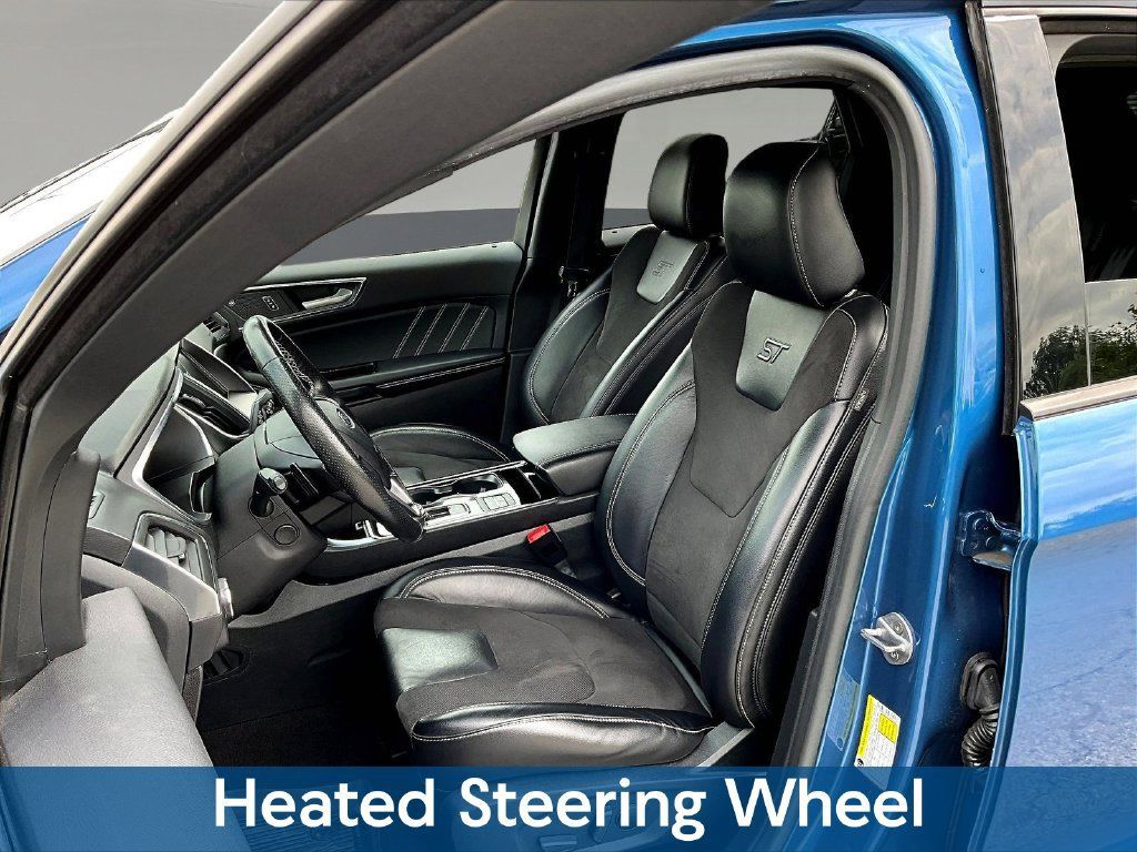 Used 2020 Ford Edge ST w/ Equipment Group 401A AWD/4WD image 25