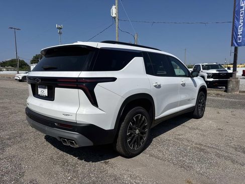 New 2026 Chevrolet Traverse LT w/ Sun and Wheel Package image 6
