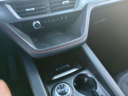 Certified 2025 Ford Explorer ST-Line AWD/4WD image 30