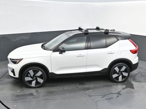 Certified 2023 Volvo XC40 Recharge Ultimate w/ Protection Package Premier image 34