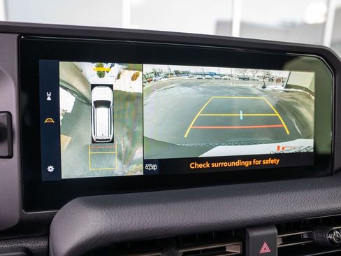 Used 2025 Toyota Land Cruiser w/ Premium Package image 37