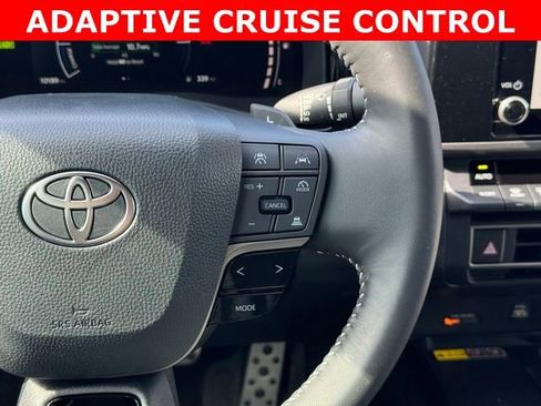 Certified 2025 Toyota Camry SE AWD/4WD image 26