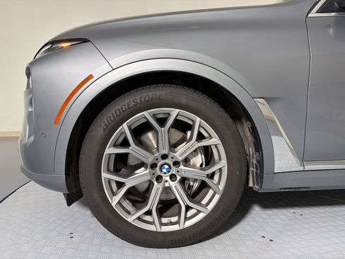 Certified 2025 BMW X7 xDrive40i AWD/4WD image 11