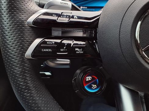 Used 2023 Mercedes-Benz SL 43 AMG image 19