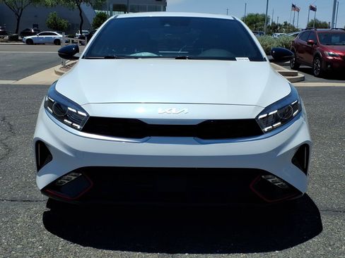 Used 2022 Kia Forte GT-Line w/ GT-Line Premium Package FWD image 2