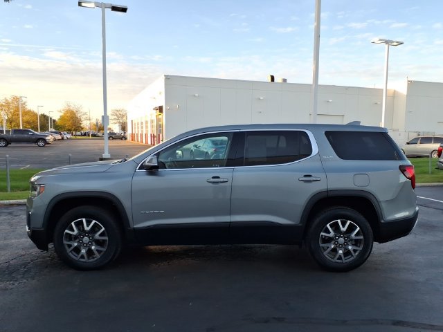 Used 2023 GMC Acadia SLE FWD image 10