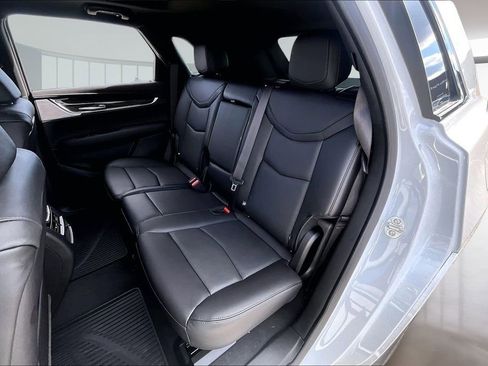 New 2026 Cadillac XT5 Sportv image 10