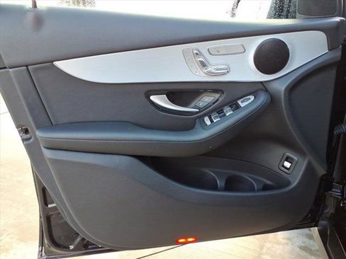 Certified 2022 Mercedes-Benz GLC 300 4MATIC image 12