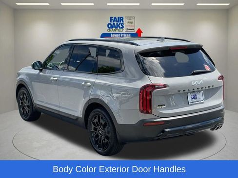 Used 2022 Kia Telluride SX w/ Nightfall Edition Package AWD/4WD image 8