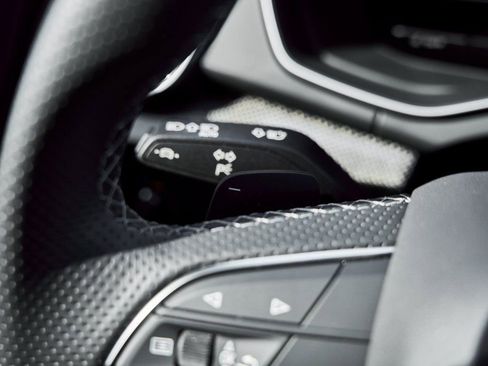 Used 2024 Audi SQ5 Premium Plus image 58