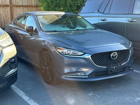 Used 2021 MAZDA MAZDA6 Carbon Edition FWD image 2