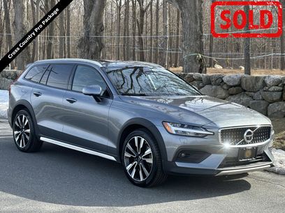 Used 2020 Volvo V60 T5 Cross Country w/ Protection Package