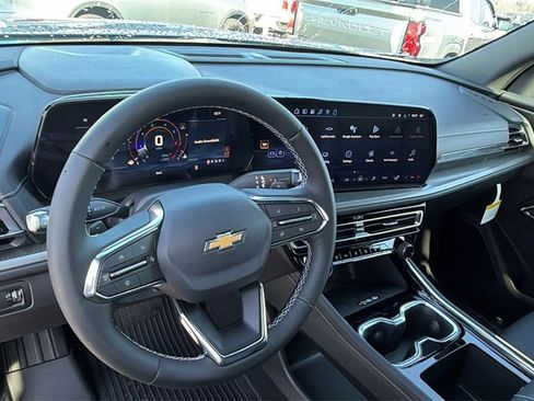 New 2026 Chevrolet Traverse LT w/ Driver Confidence Package image 20