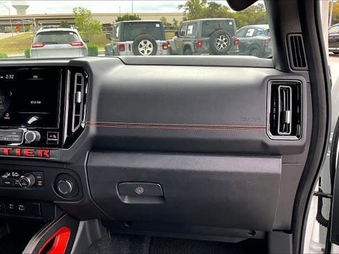 Certified 2025 Nissan Frontier Pro-X w/ Tow Package image 19