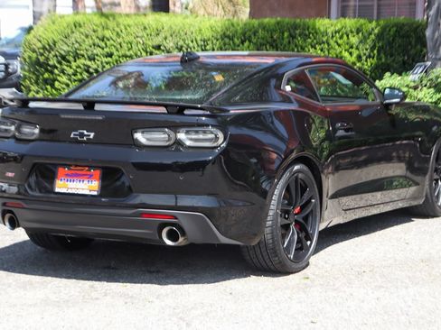 Used 2023 Chevrolet Camaro SS RWD image 10
