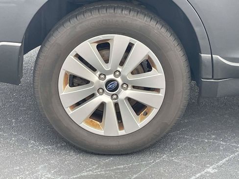 Used 2018 Subaru Outback 2.5i AWD/4WD image 9