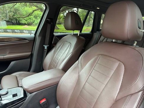 Used 2024 BMW X3 xDrive30i w/ Premium Package AWD/4WD image 9