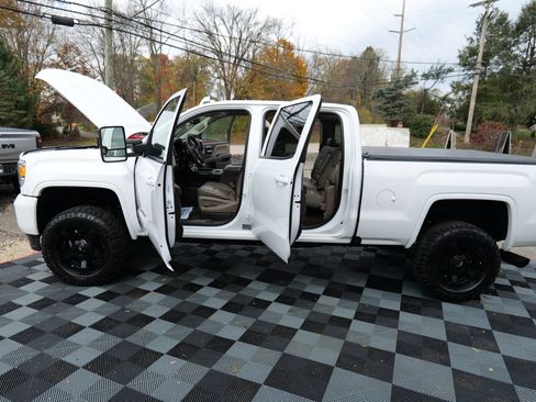 Used 2016 GMC Sierra 2500 Denali w/ Duramax Plus Package image 60