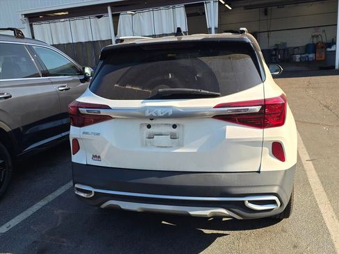 Certified 2023 Kia Seltos S FWD image 8