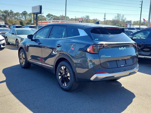New 2026 Kia Sportage LX image 4
