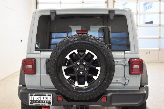 Used 2024 Jeep Wrangler Unlimited Rubicon w/ Safety Group AWD/4WD image 11