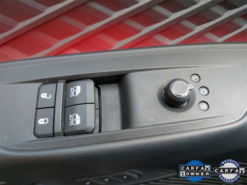 Used 2024 Dodge Charger R/T w/ Plus Group image 32