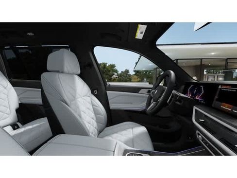 New 2027 BMW X7 xDrive40i AWD/4WD image 9