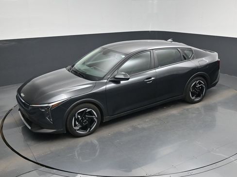 Certified 2025 Kia K4 EX image 5